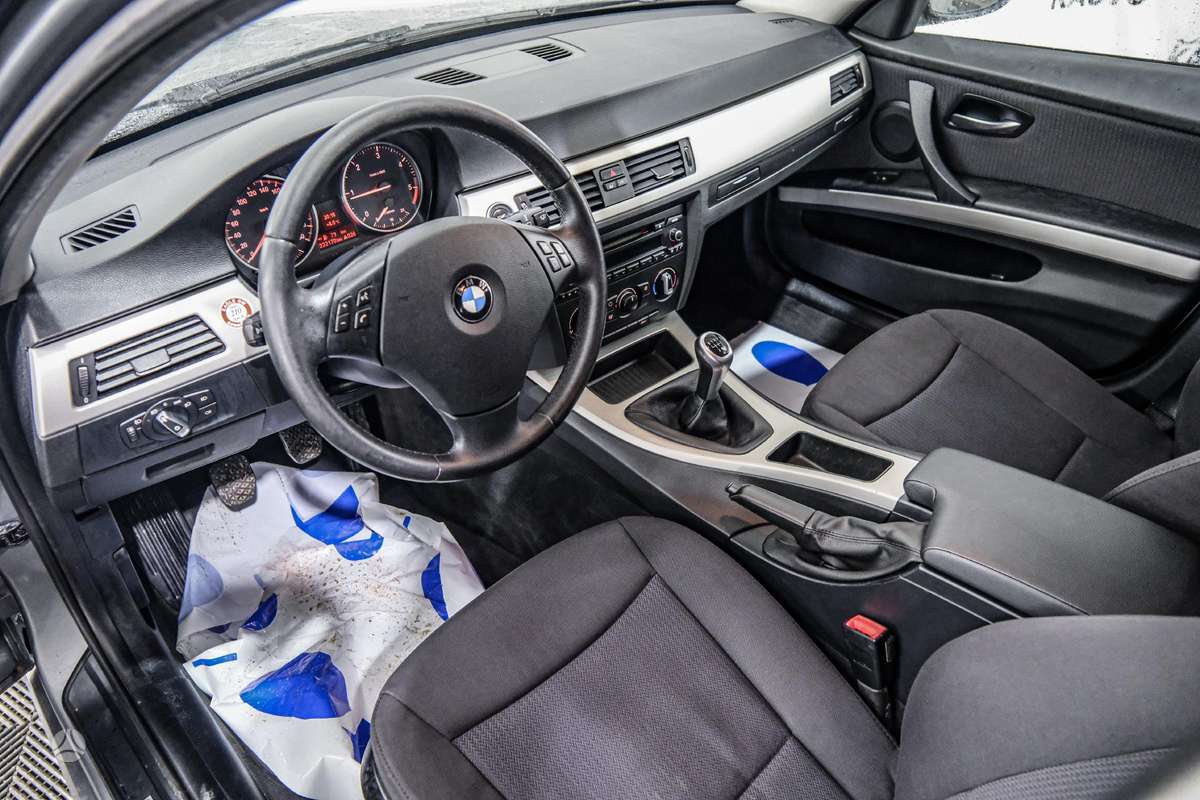BMW 320, 2.0 l., Универсал