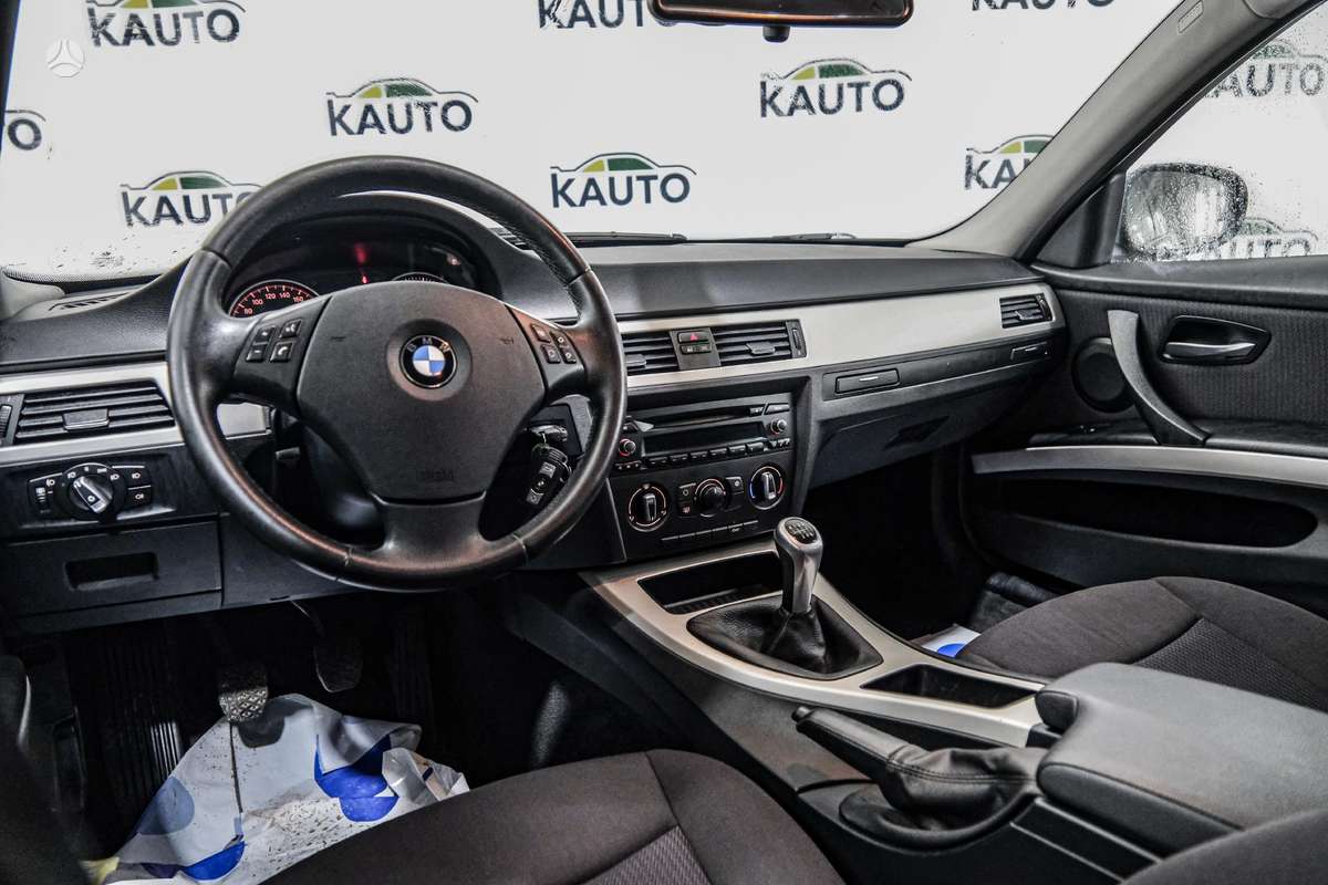 BMW 320, 2.0 l., Универсал