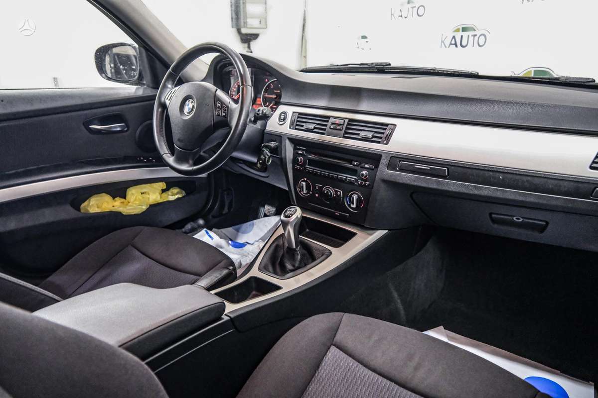 BMW 320, 2.0 l., Универсал