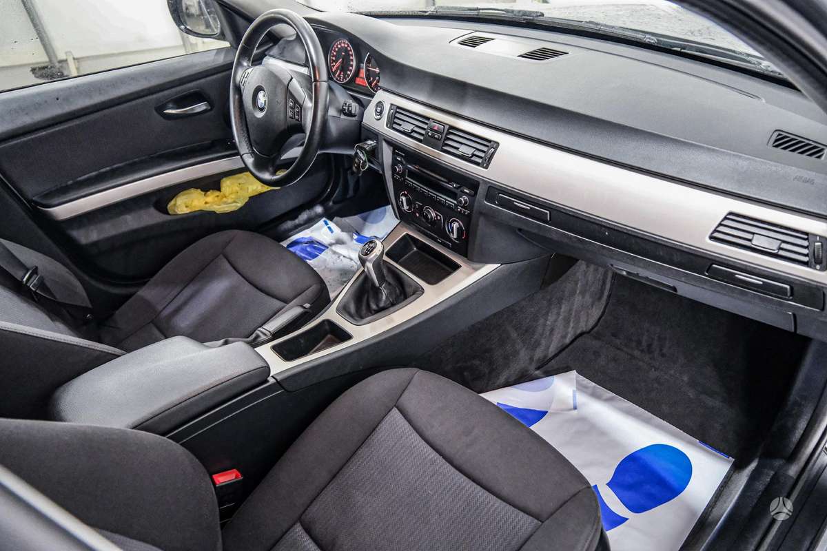 BMW 320, 2.0 l., Универсал