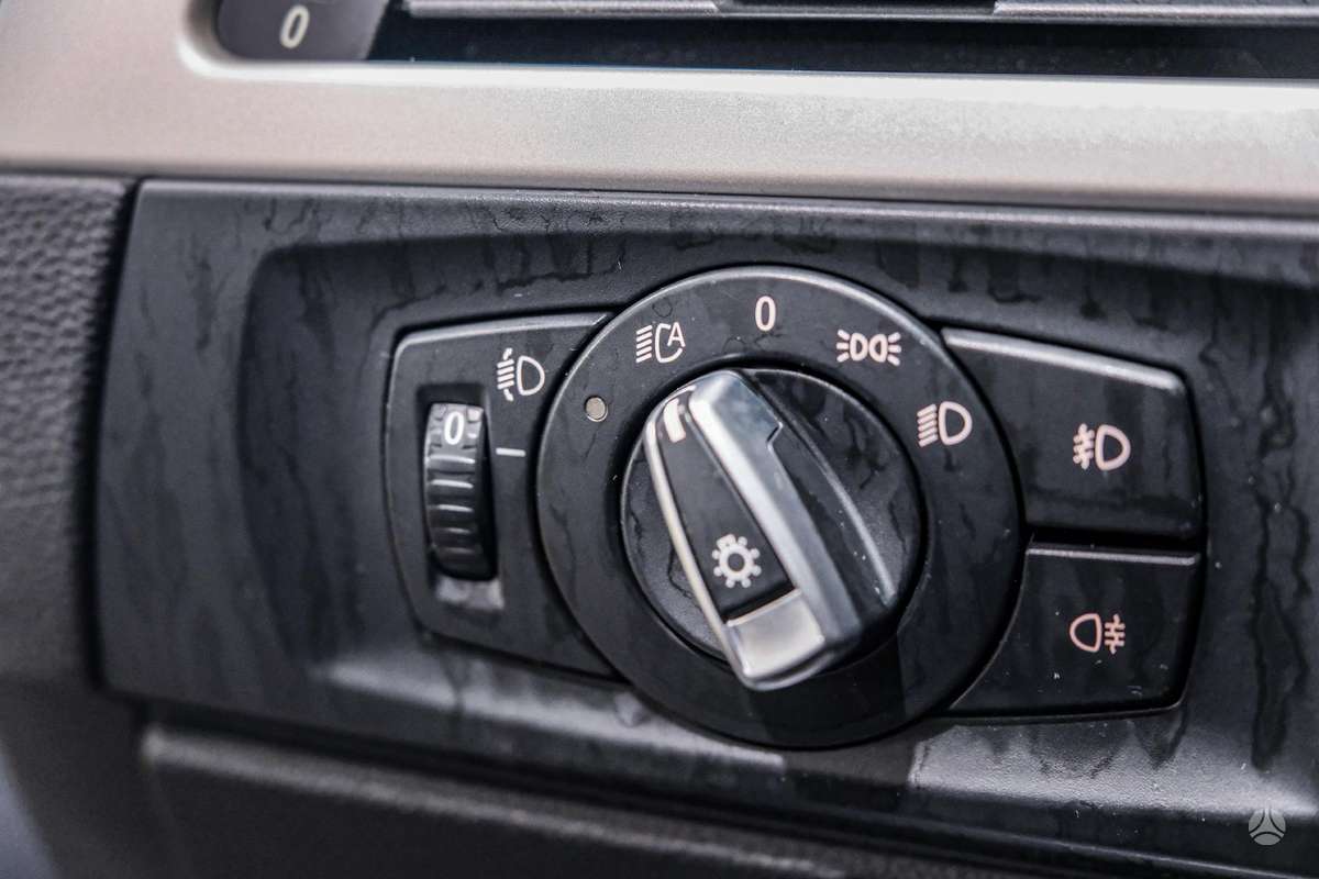 BMW 320, 2.0 l., Универсал