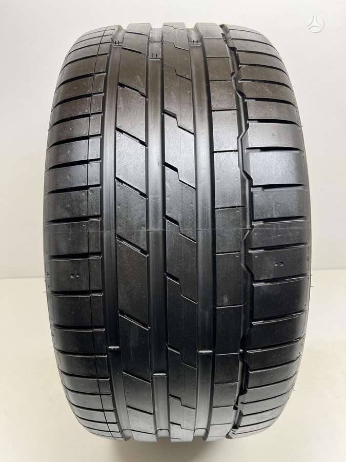 Hankook VentusS1Evo3 2023m, summer 285/35 R20