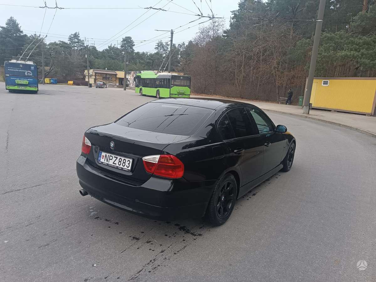 BMW 320, 2.0 l., sedanas
