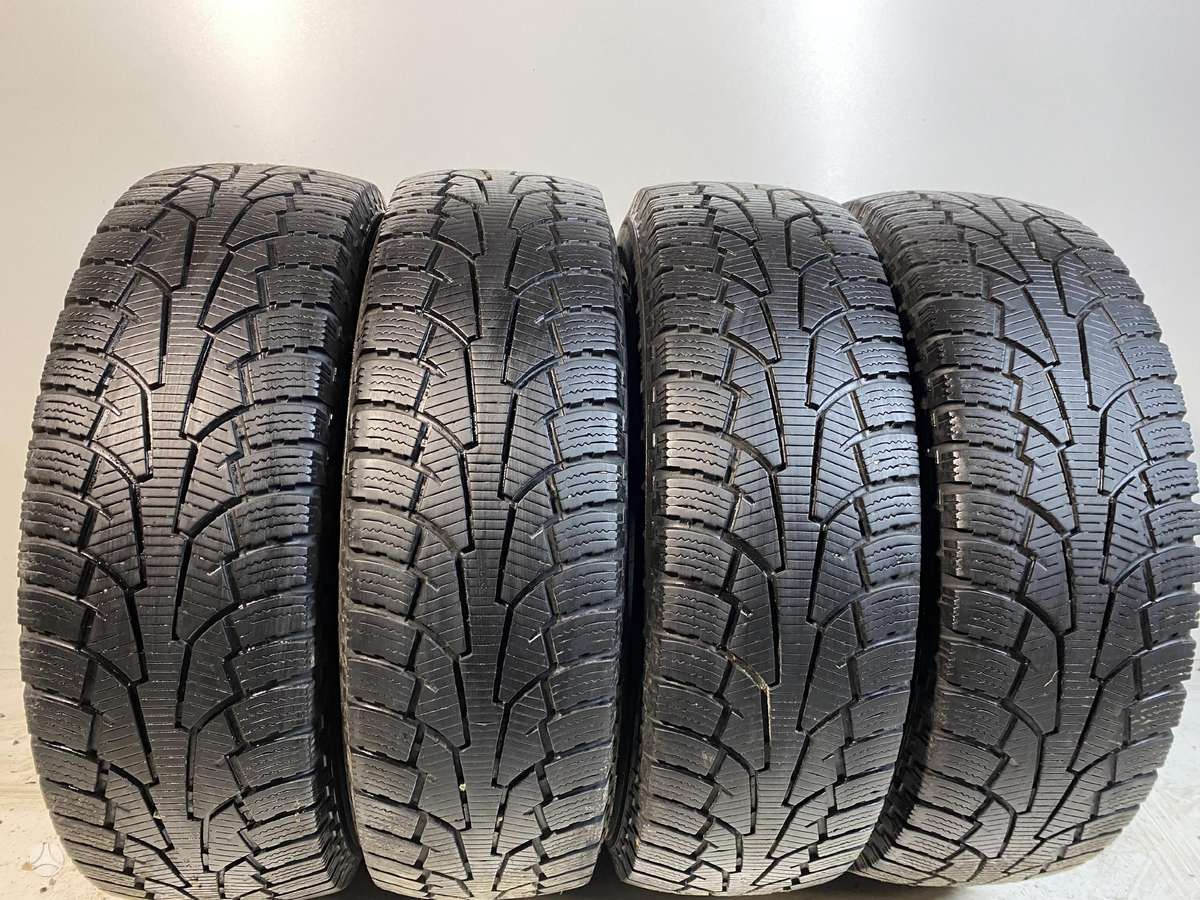 Nokian Hakka CR, winter 215/75 R16