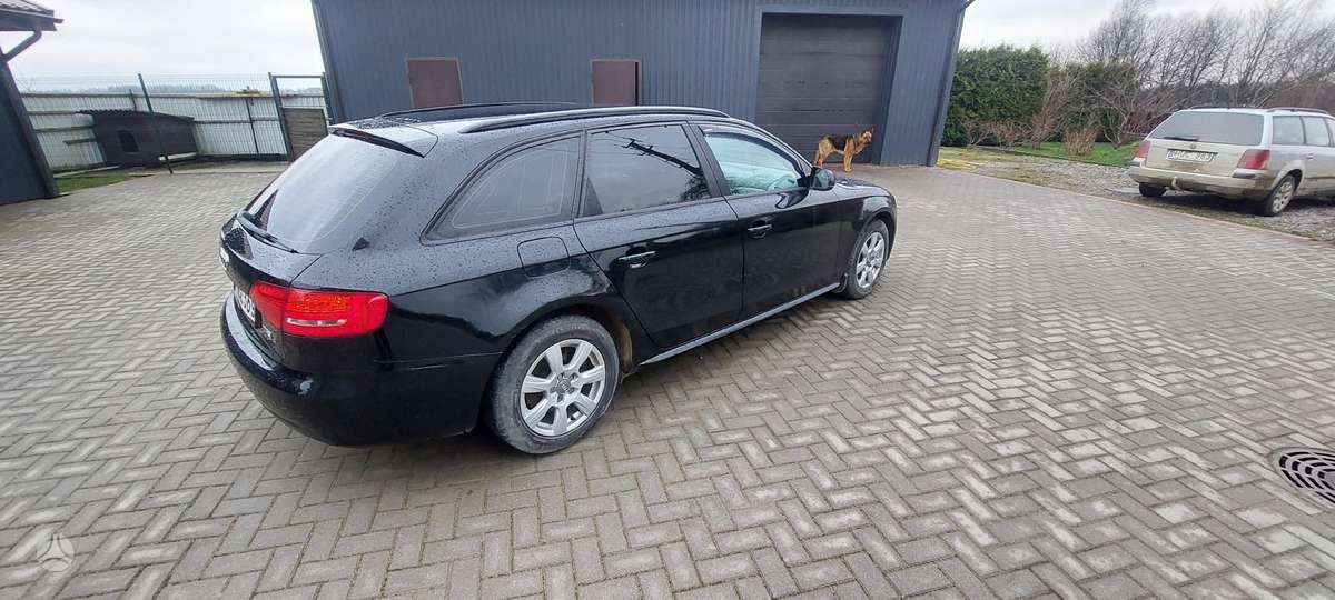 Audi A4, 1.8 l., universalas