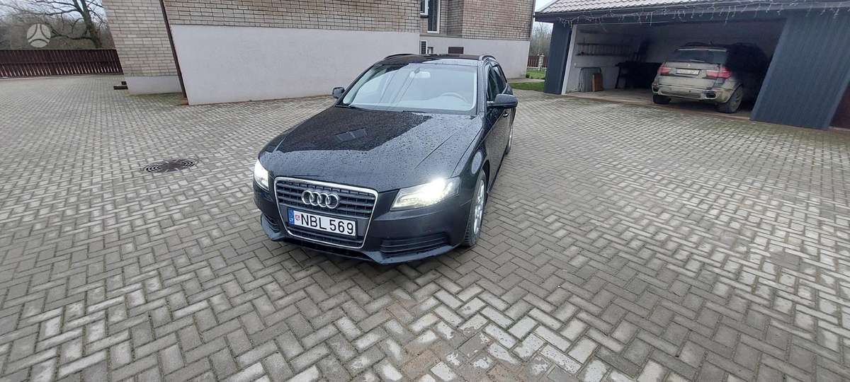 Audi A4, 1.8 l., Универсал