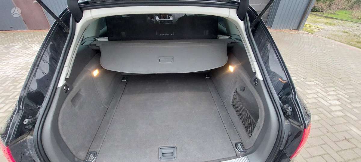 Audi A4, 1.8 l., universalas
