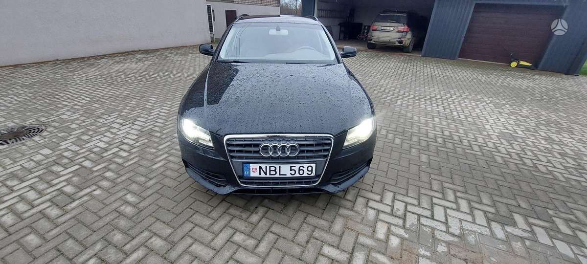 Audi A4, 1.8 l., Универсал