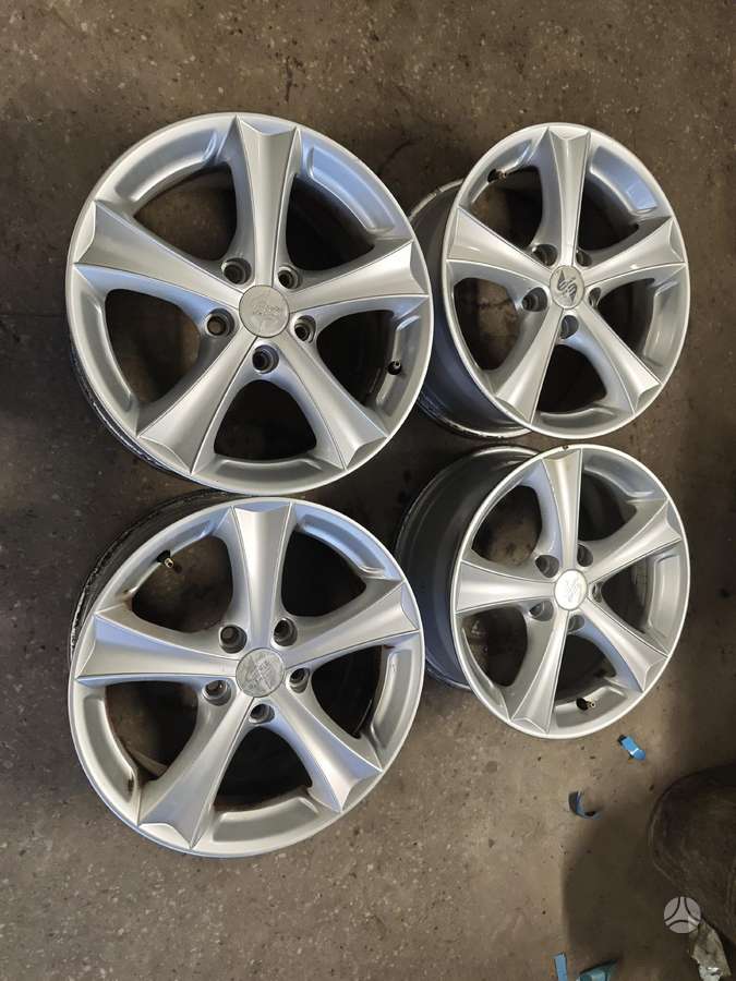 Audi A4, light alloy, R16