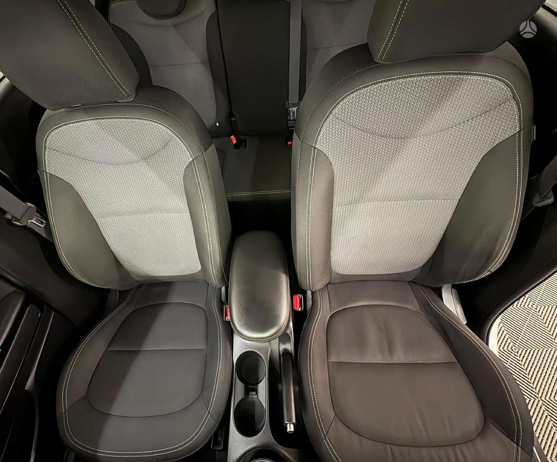 Kia Soul, 1.6 l., hatchback