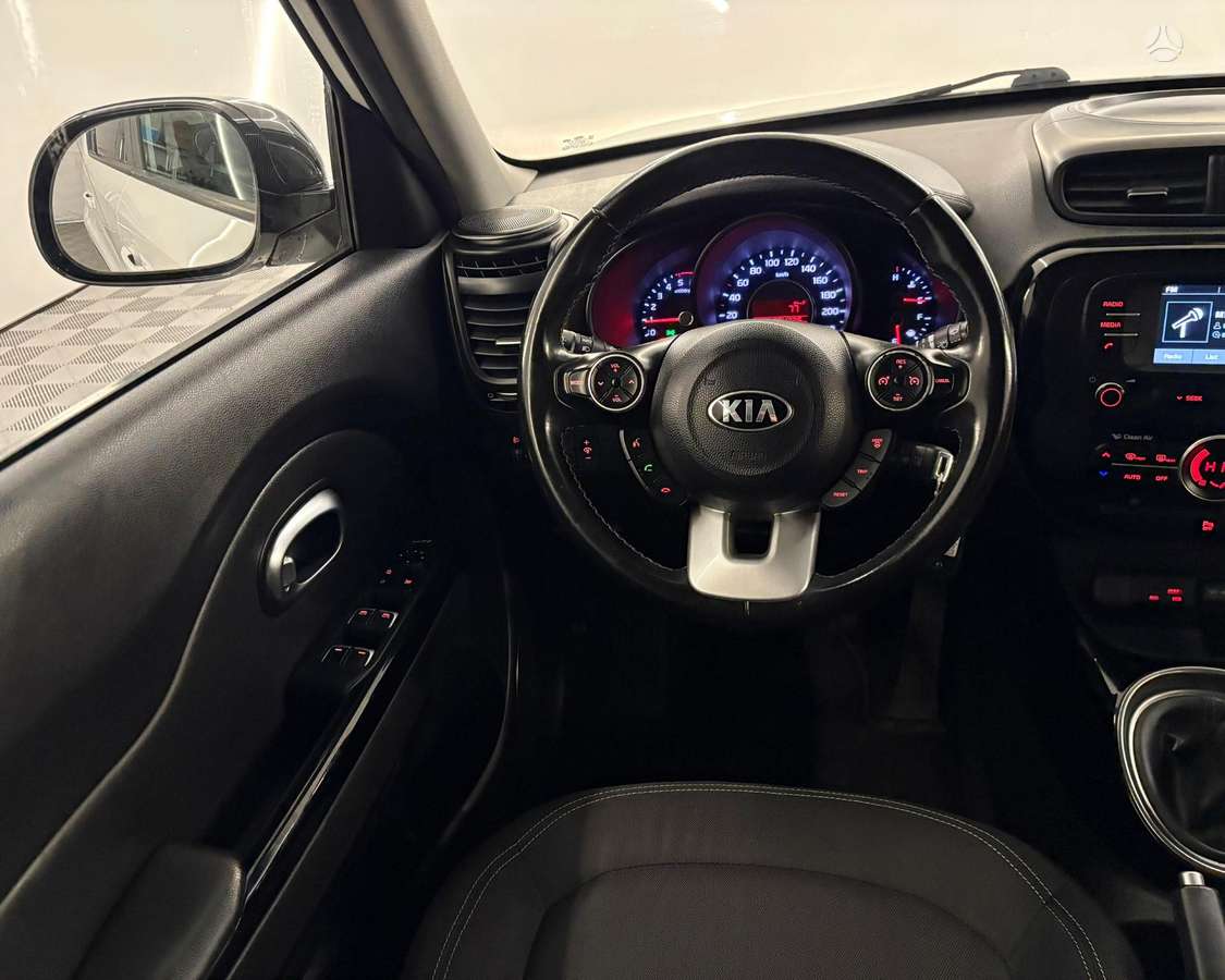Kia Soul, 1.6 l., hatchback