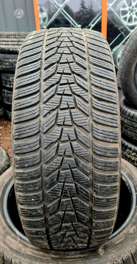 Hankook, зимние 225/45 R19