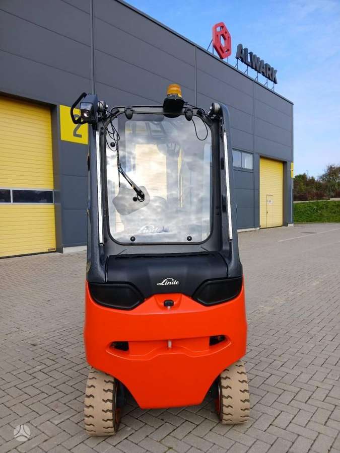 Linde E25/600HL, šakiniai krautuvai