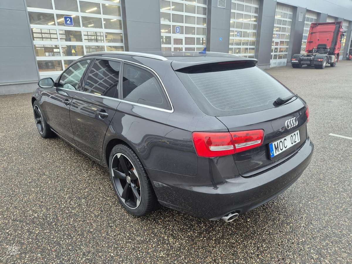 Audi A6, 3.0 l., wagon