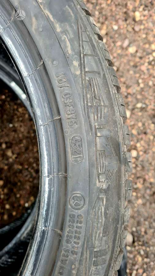 Continental, universalios 255/40 R18