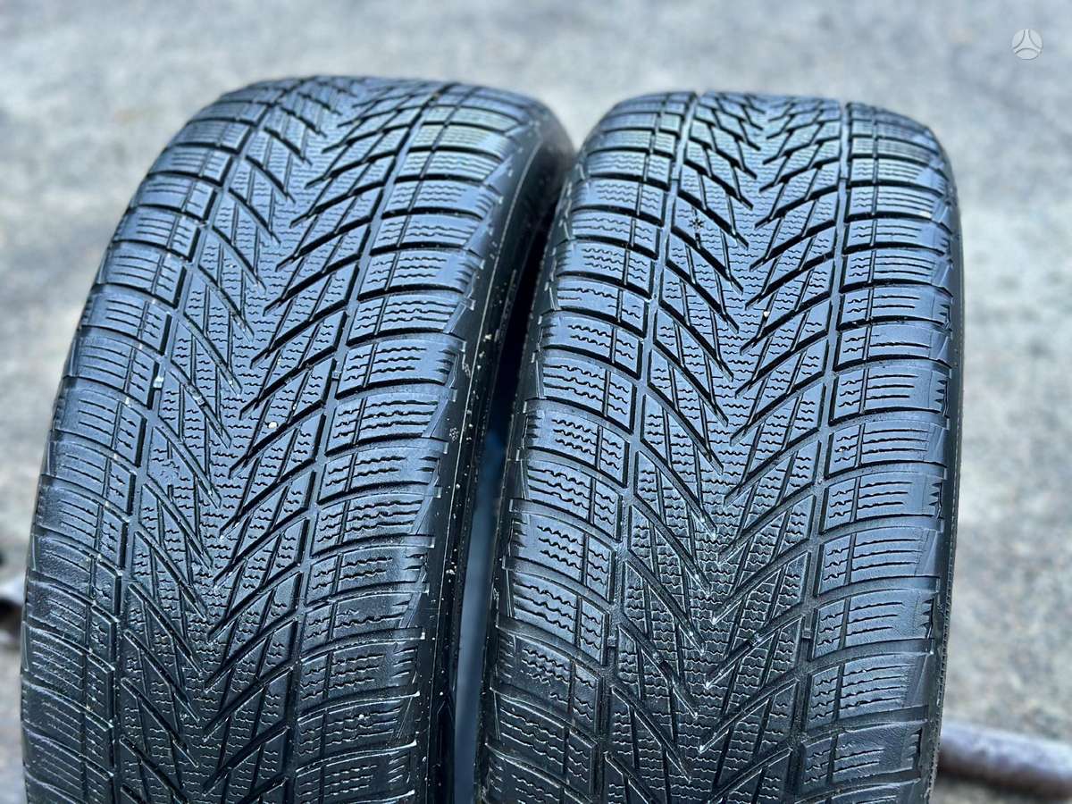 Goodyear UltraGrip performance 3, winter 225/45 R18