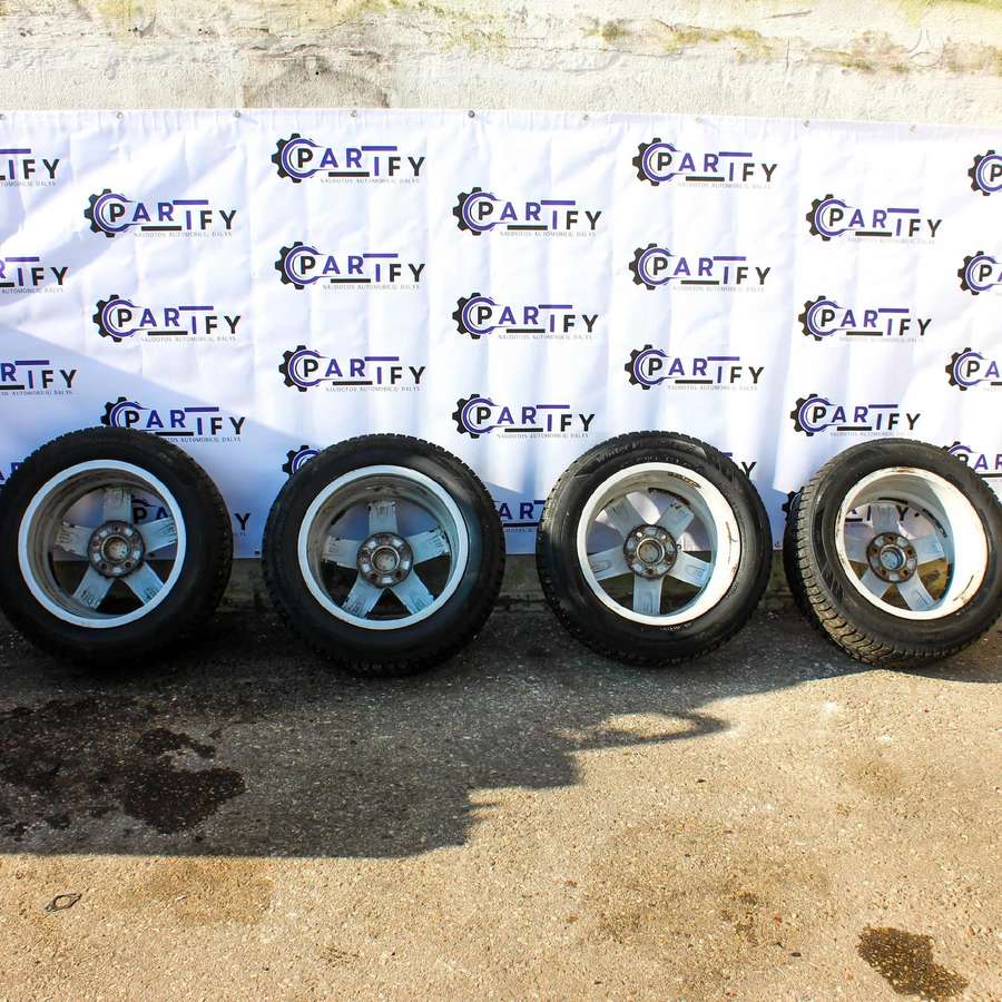 Audi A4, lengvojo lydinio, R16
