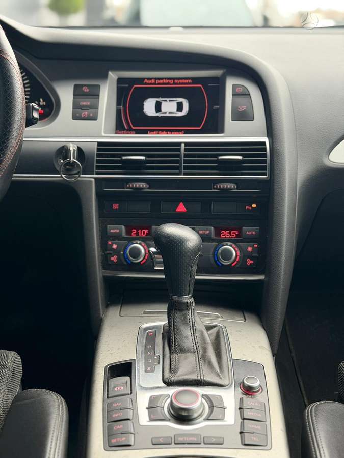 Audi A6, 2.0 l., Седан