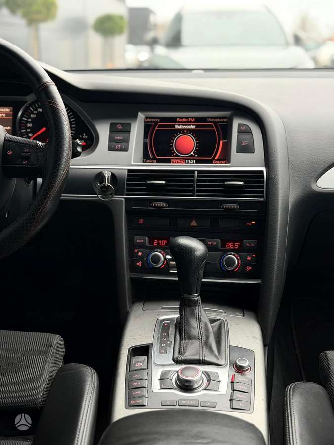 Audi A6, 2.0 l., Седан