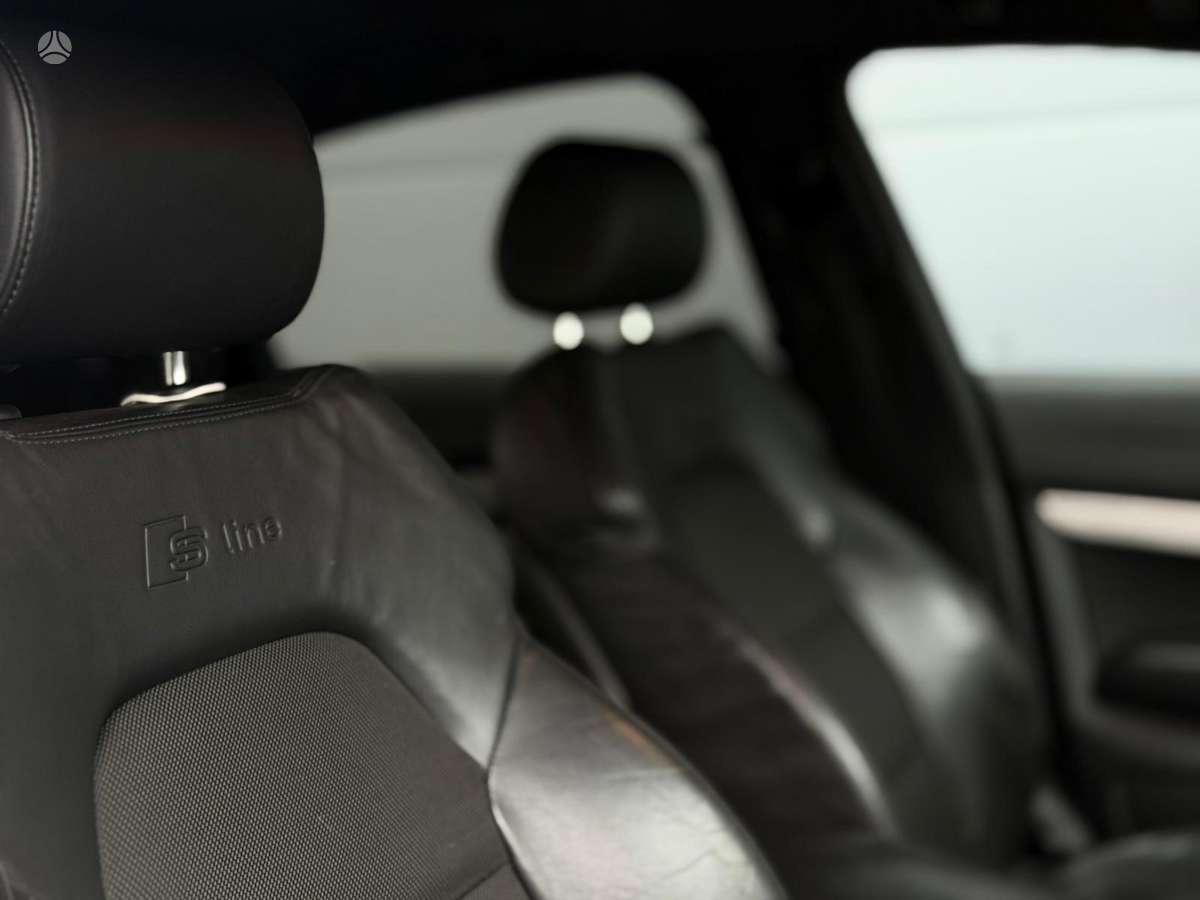 Audi A6, 2.0 l., Седан