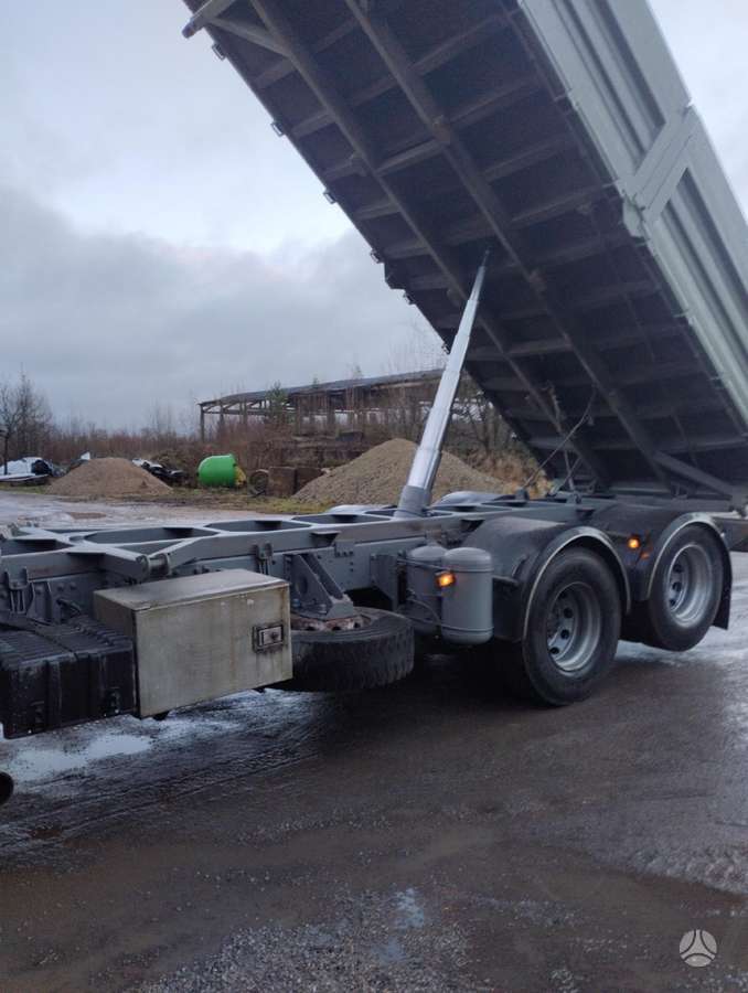 DAF CF75, savivarčiai