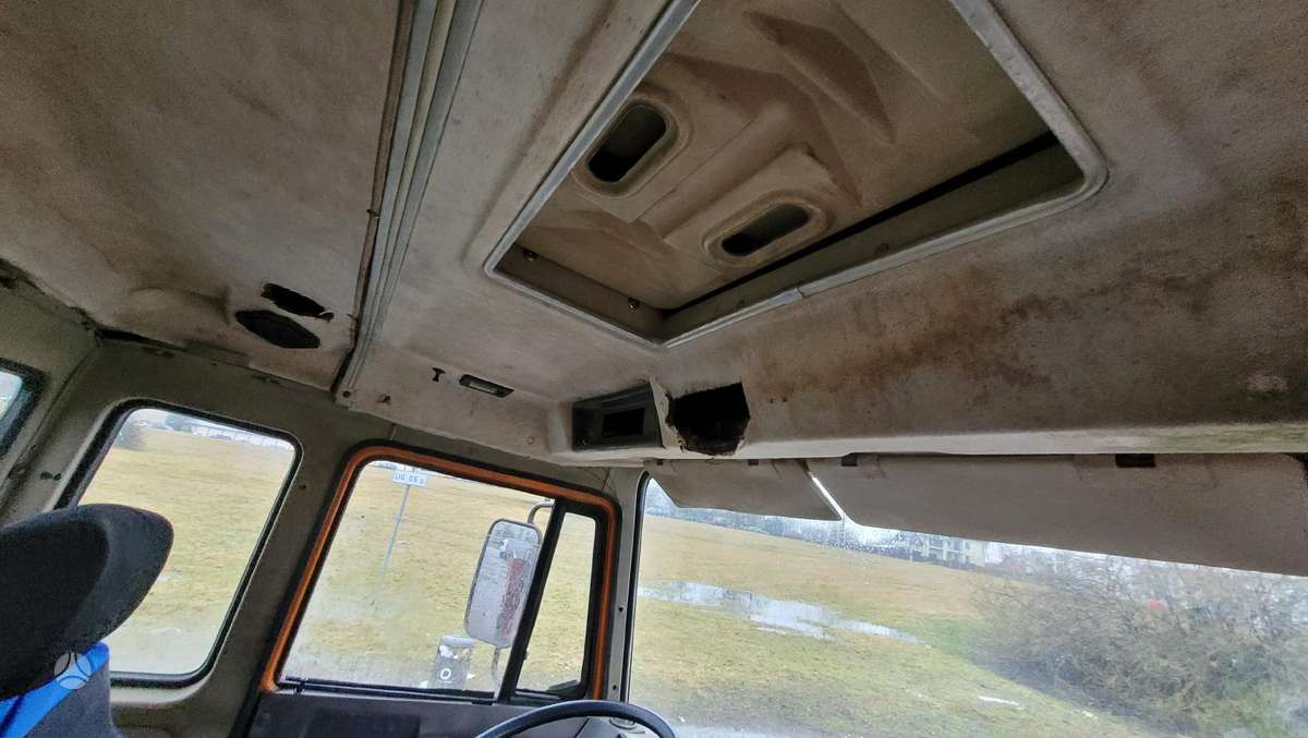 Iveco 170-25, dumpers with crane
