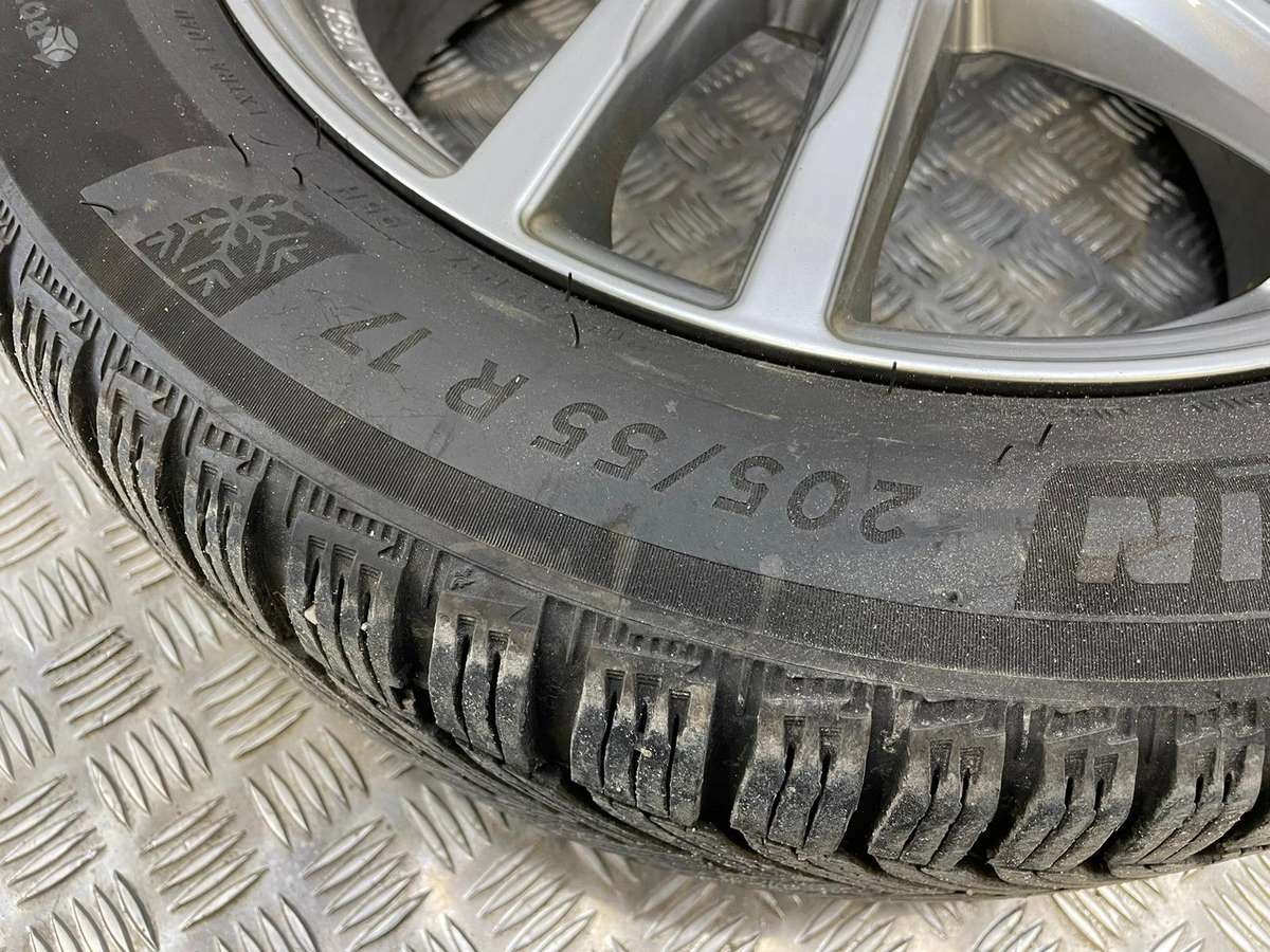 BMW 2, light alloy, R17