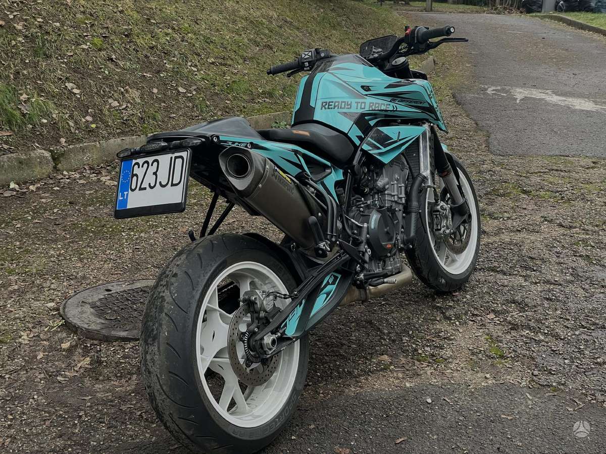 KTM Duke 799cc, street / classic