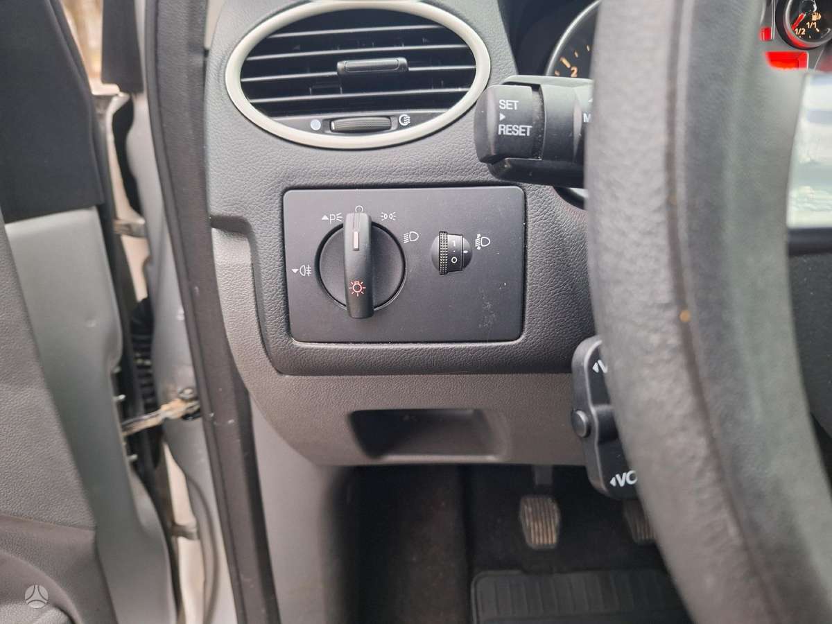 Ford Focus, 1.6 l., Универсал