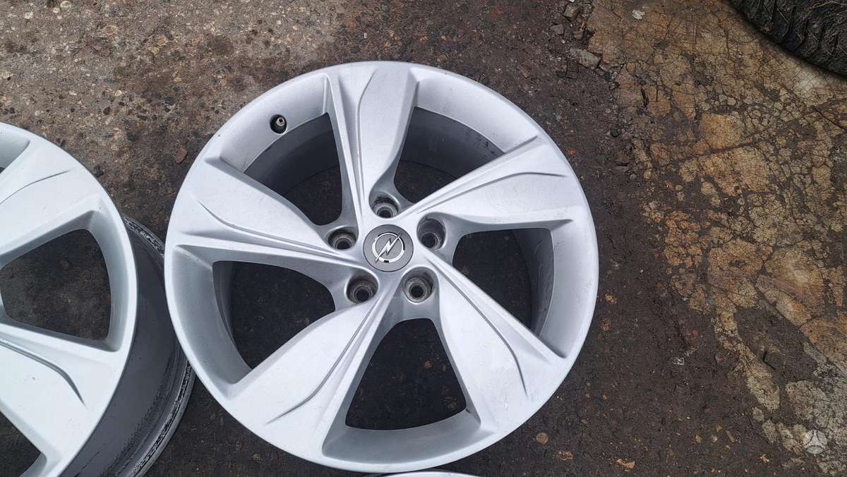 Opel, lengvojo lydinio, R18