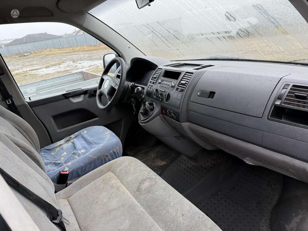 Volkswagen Transporter, passenger vans