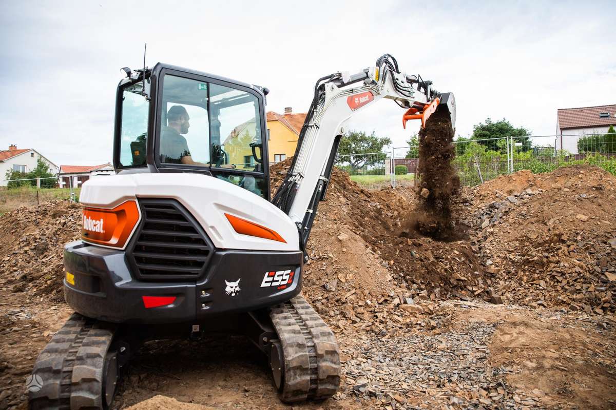 Bobcat E55z, mini ekskavatori