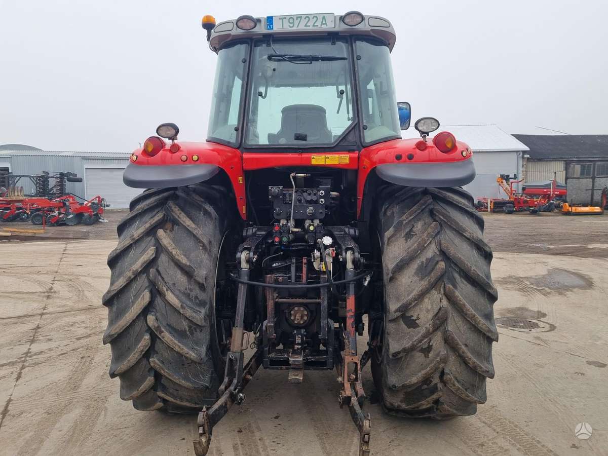 Massey Ferguson 6490, traktoriai