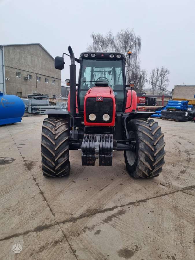 Massey Ferguson 6490, traktoriai