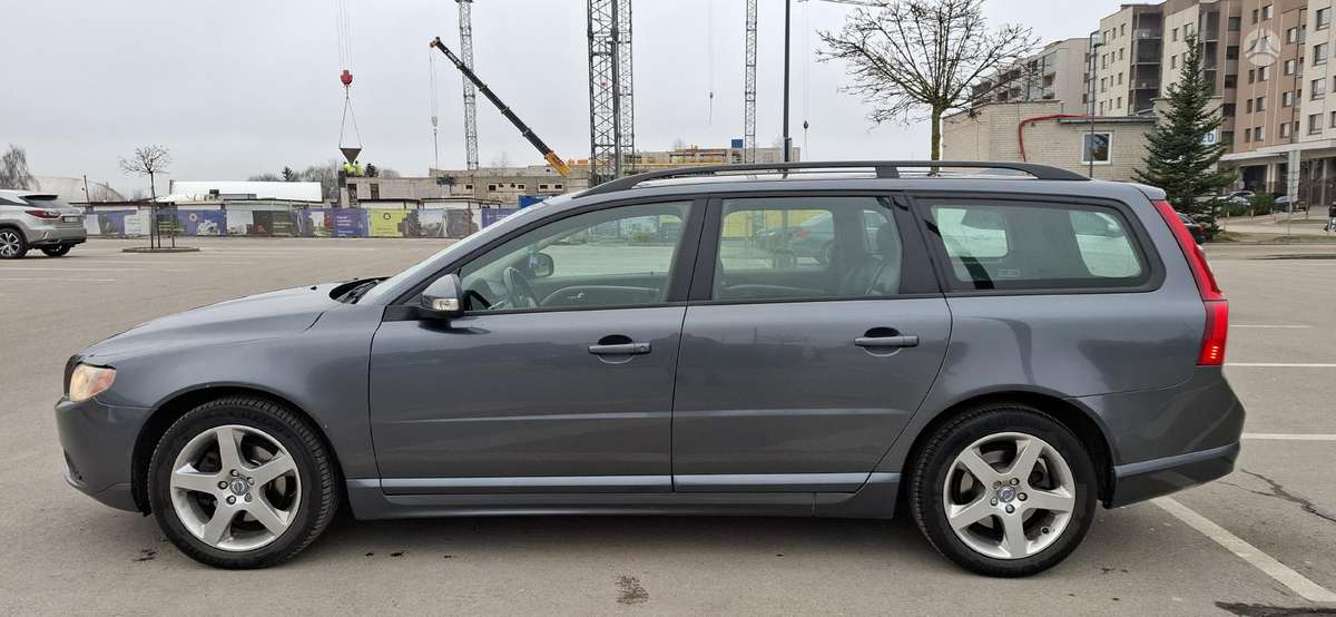 Volvo V70, 2.0 l., wagon