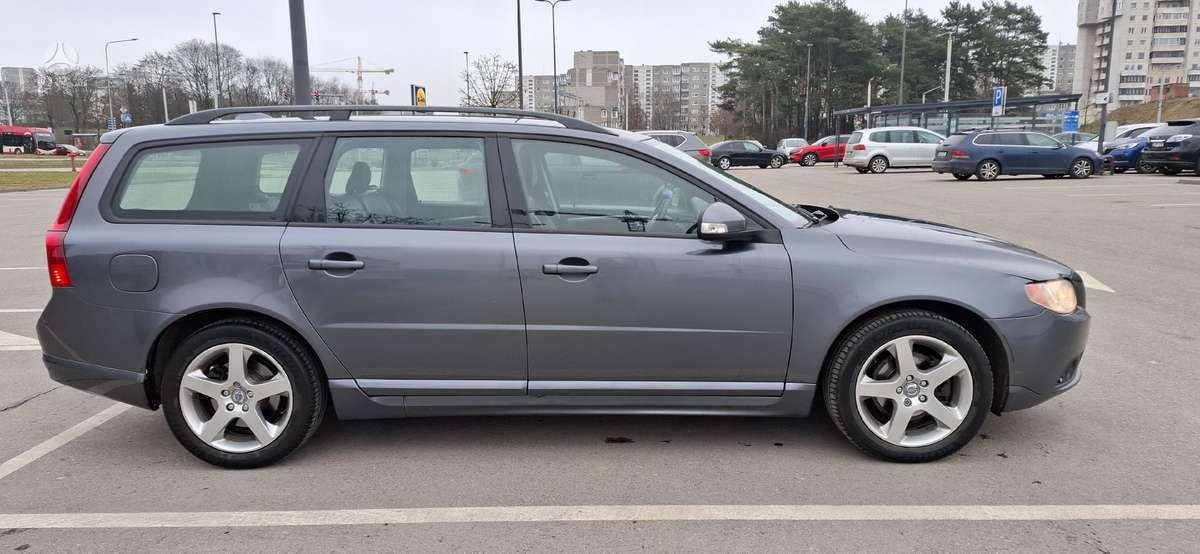 Volvo V70, 2.0 l., wagon