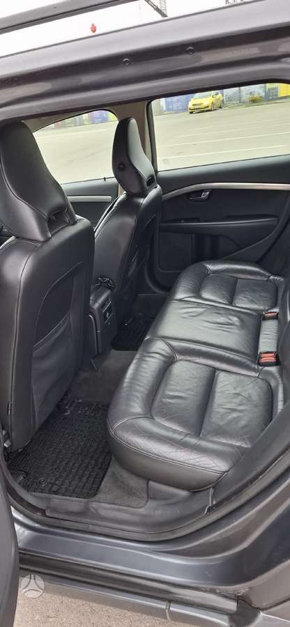 Volvo V70, 2.0 l., wagon