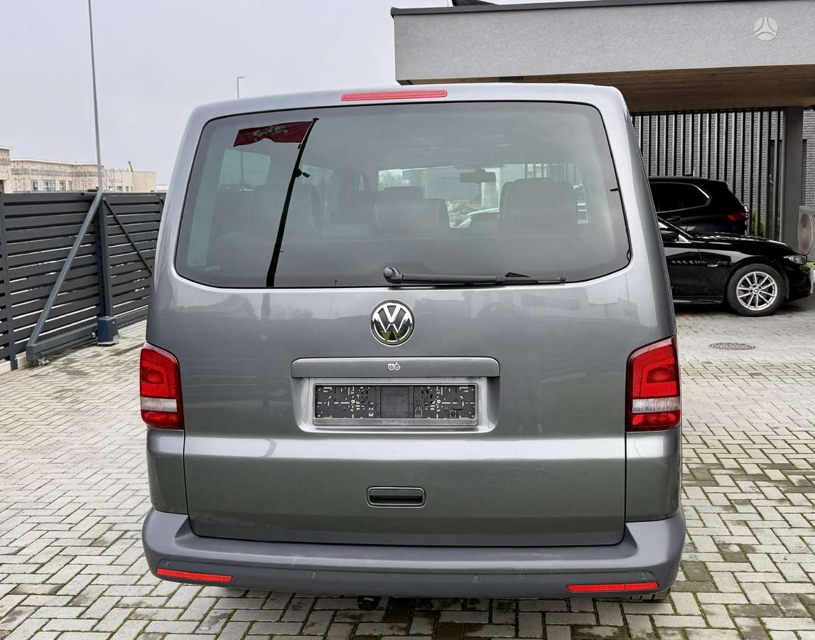 Volkswagen Multivan, 2.0 l., Минивэн
