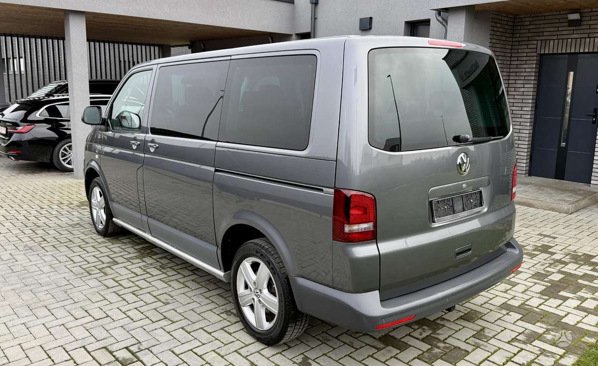 Volkswagen Multivan, 2.0 l., Минивэн