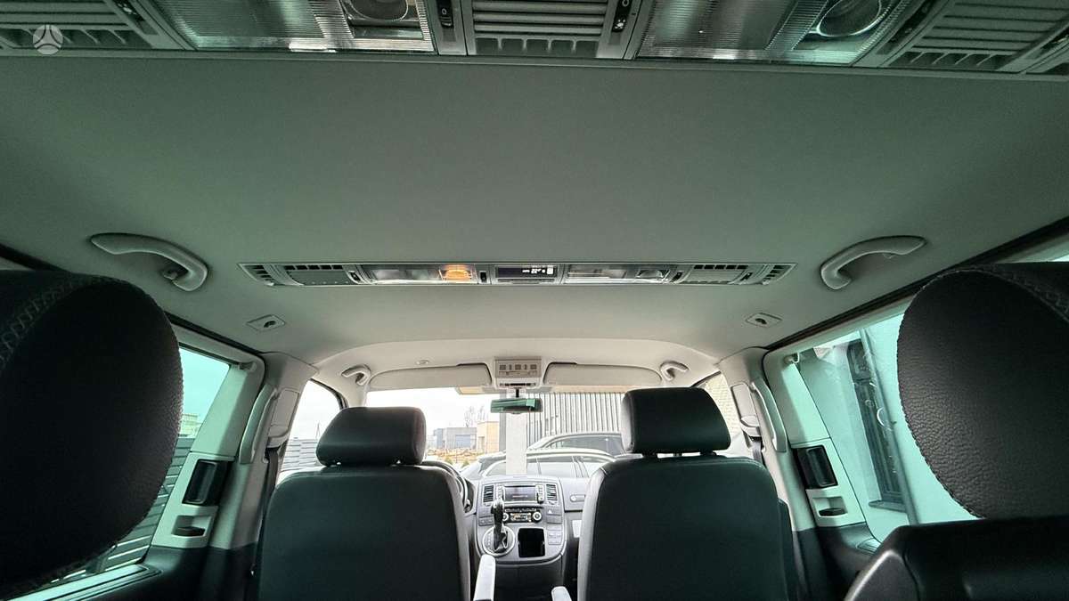 Volkswagen Multivan, 2.0 l., Минивэн