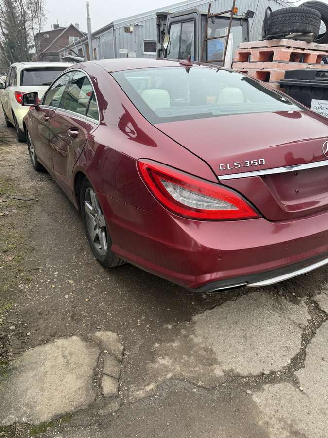 Mercedes-Benz CLS350
