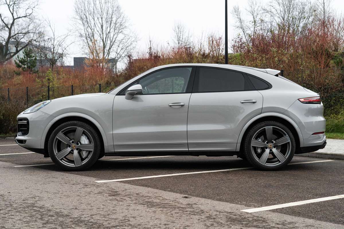 Porsche Cayenne Coupe - 8