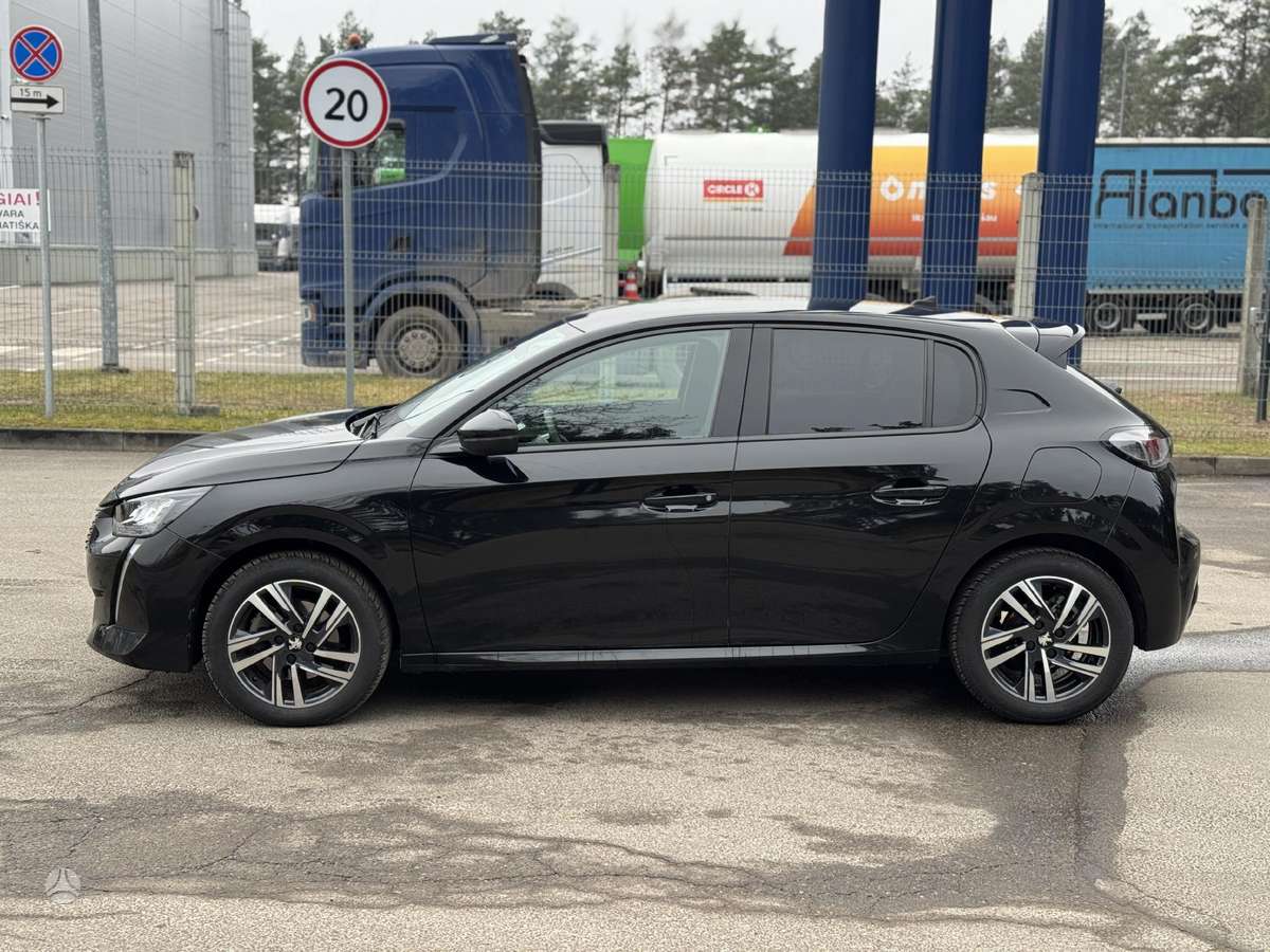 Peugeot 208 - 2
