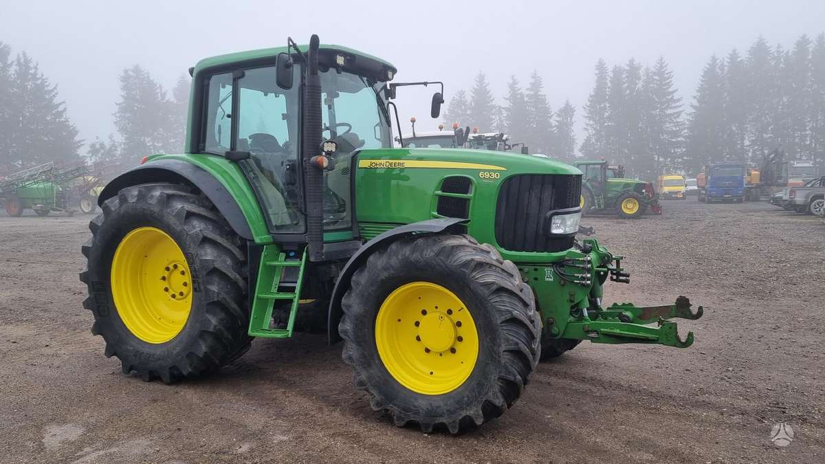 John Deere 6930 PREMIUM, tractors