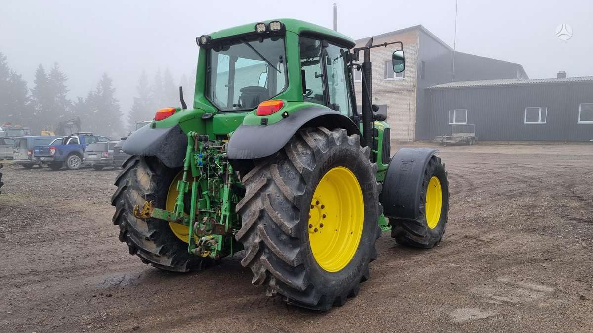 John Deere 6930 PREMIUM, tractors