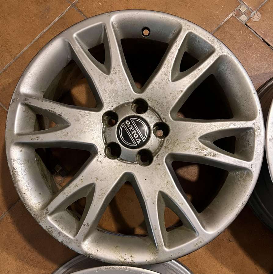 Volvo, light alloy, R18
