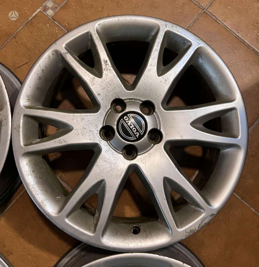 Volvo, light alloy, R18