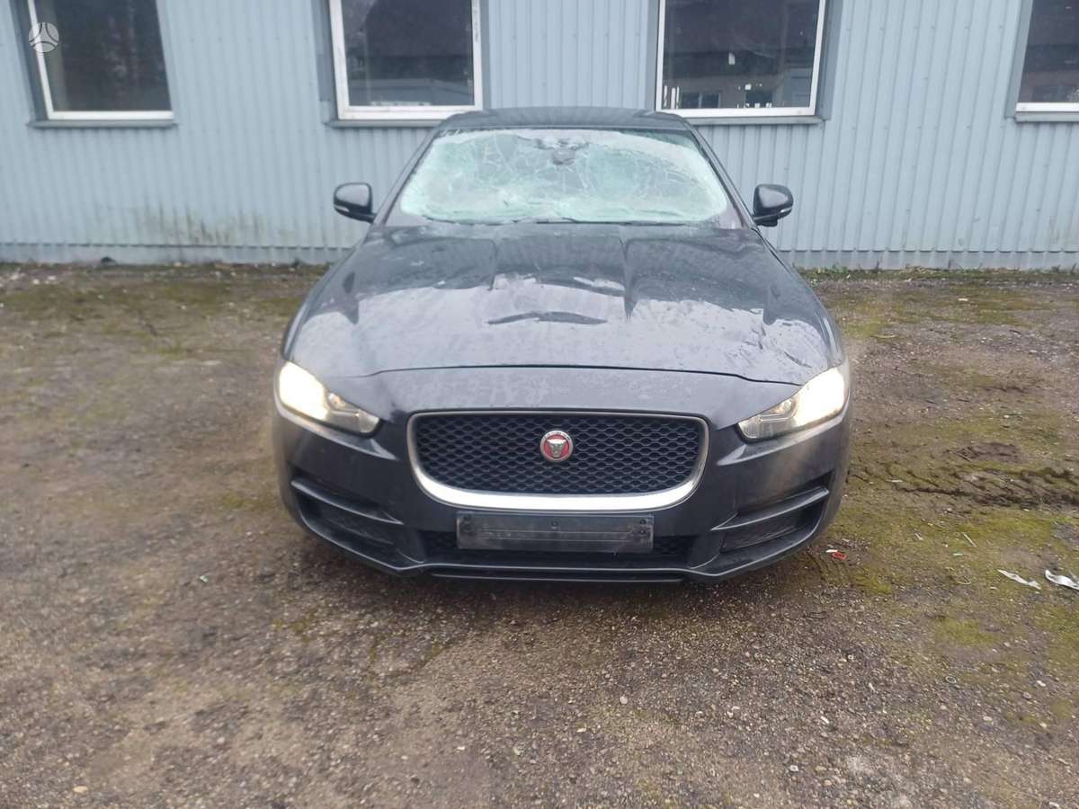 Jaguar XE for parts. Color code lkt storm grey