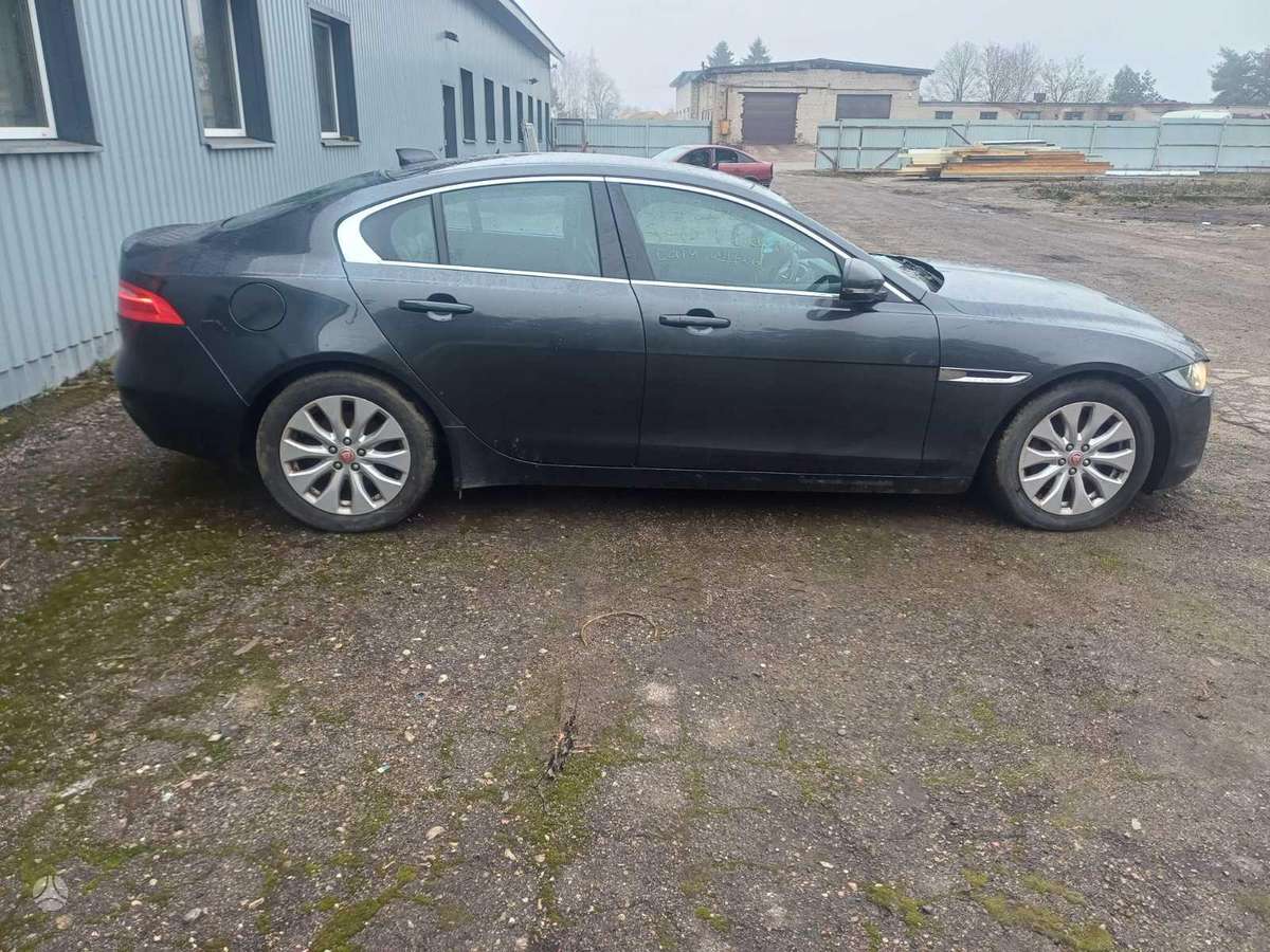 Jaguar XE for parts. Color code lkt storm grey
