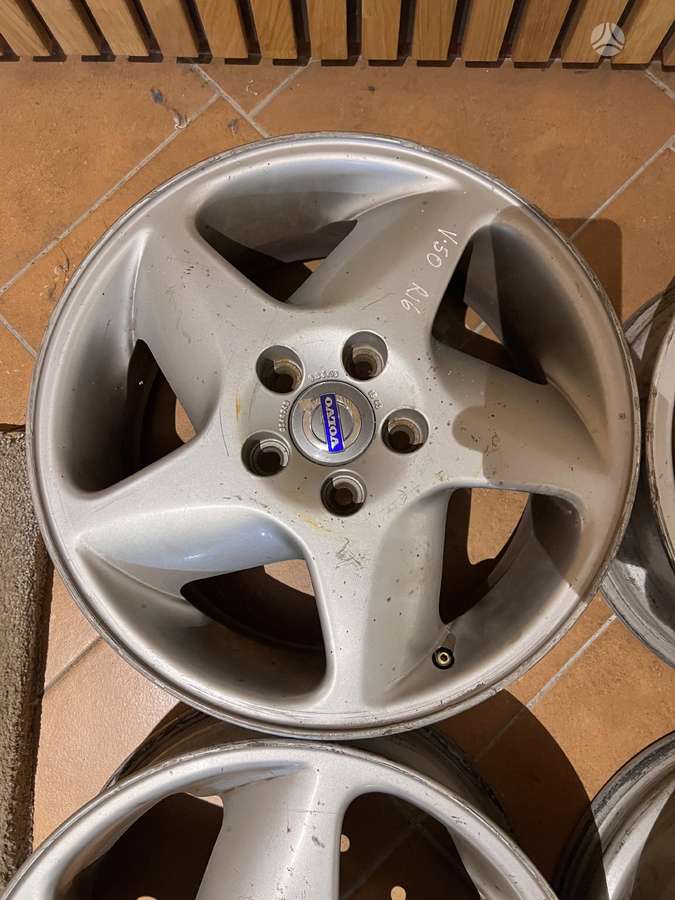 Volvo, light alloy, R16